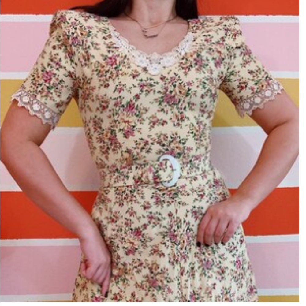 E.D. MICHAELS Pale Yellow Floral Lace Midi Day Dress
